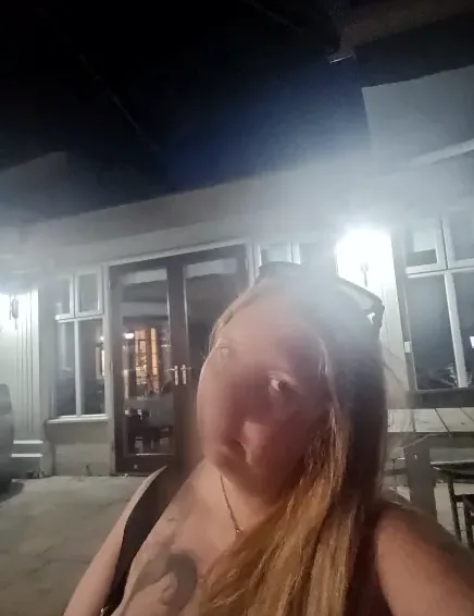 Carlijn, 35