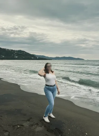 Manon, 21