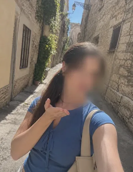 Norah, 26